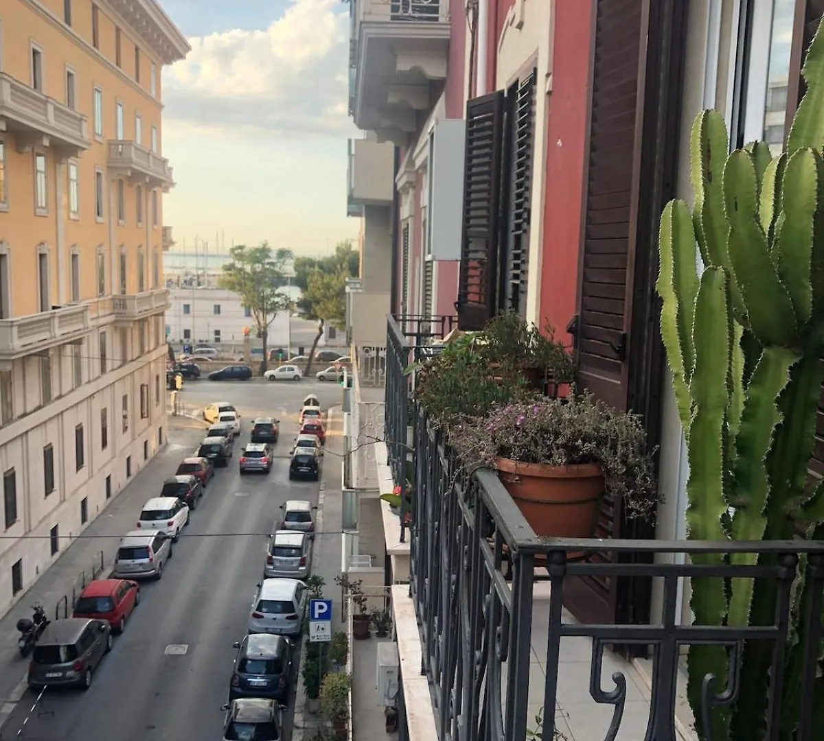 Apartment Casa Nia Centro Bari Puglia 0*,